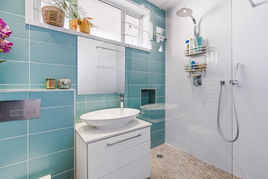 1 Bedroom Property for Sale in Three Anchor Bay Western Cape